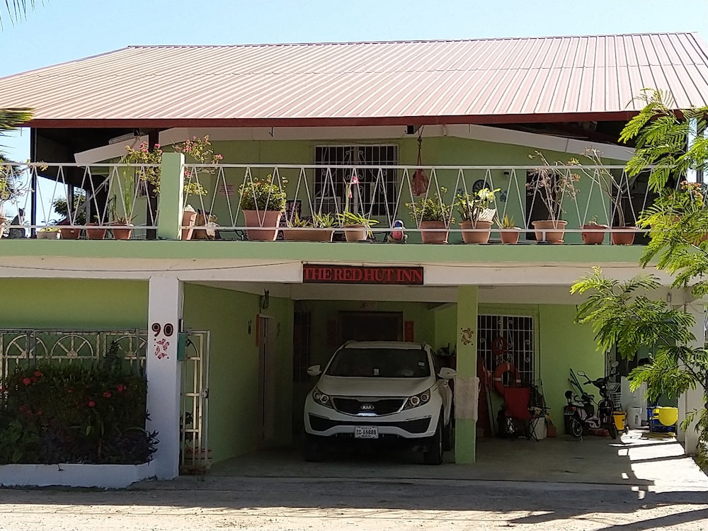 the red hut inn