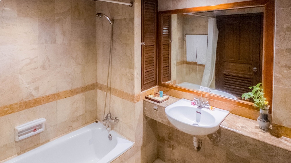 the jayakarta lombok hotel and spa