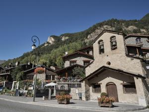 Hotel-Img