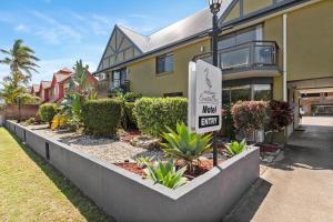 Coastal Bay Motel Coffs Harbour,New South Wales>>Coffs Harbour,3.5 star