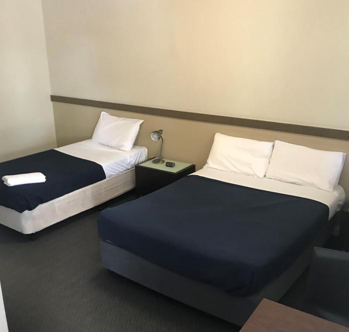 highlander hotel