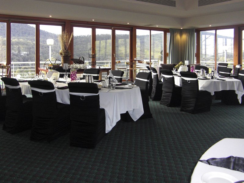 the sebel pinnacle valley resort