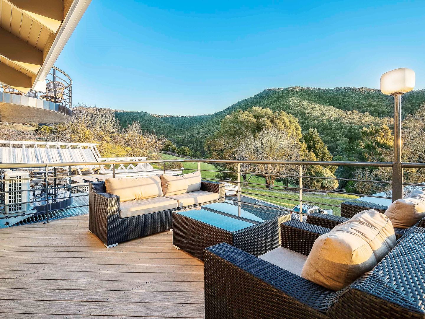 the sebel pinnacle valley resort