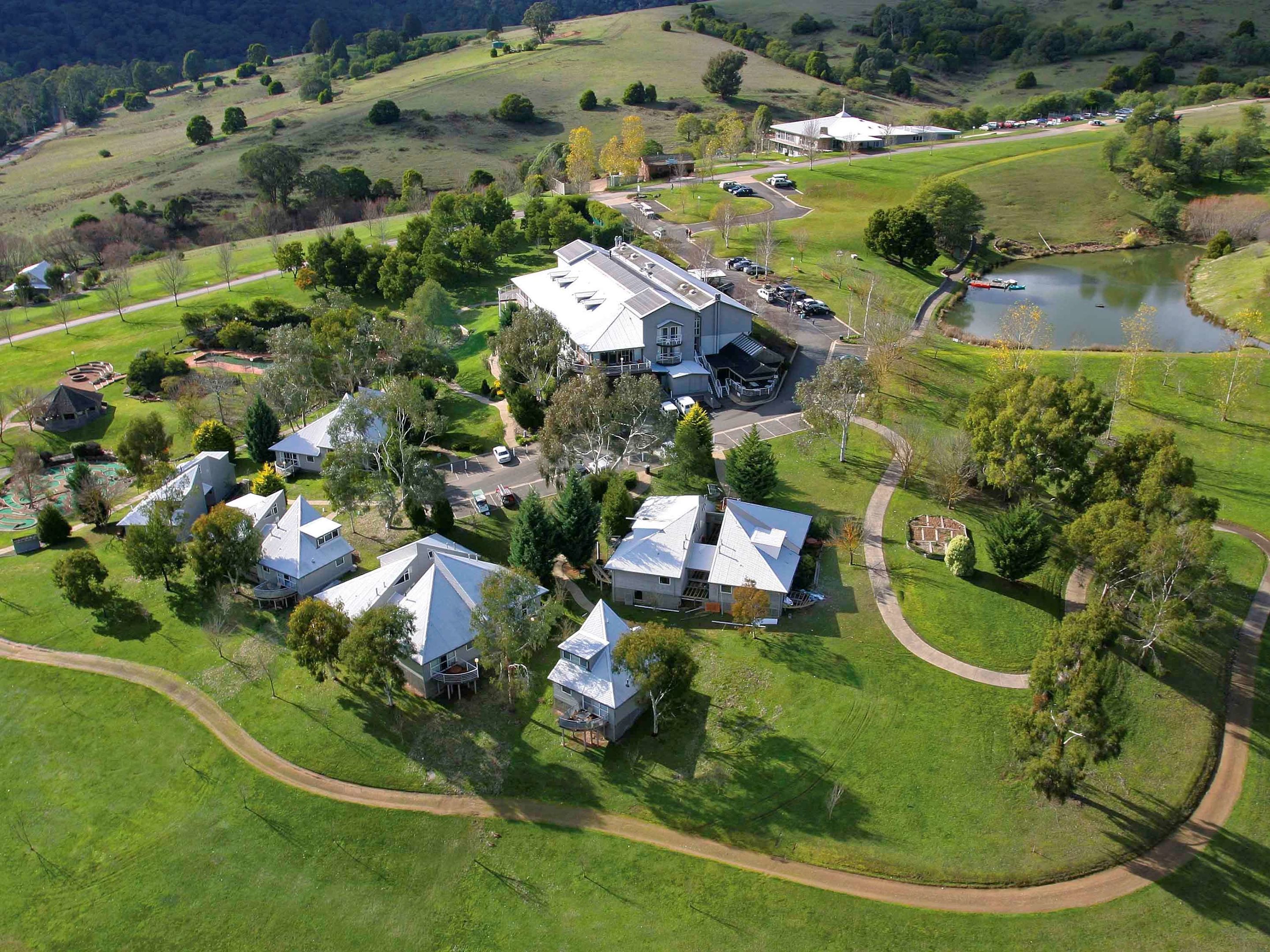 the sebel pinnacle valley resort