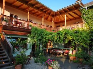 Gasthof Eberhard,Fohnsdorf>>Austrian Alps,3 star