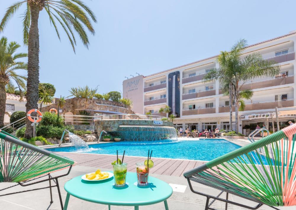 sumus hotel monteplaya and spa 4s adults only