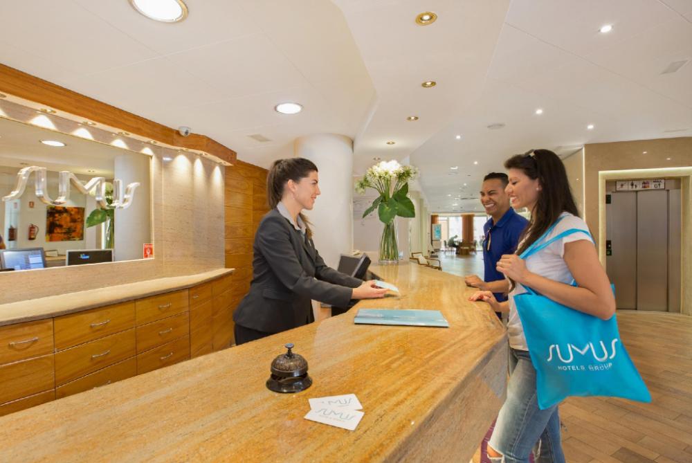 sumus hotel monteplaya and spa 4s adults only