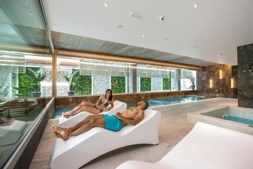 sumus hotel monteplaya and spa 4s adults only