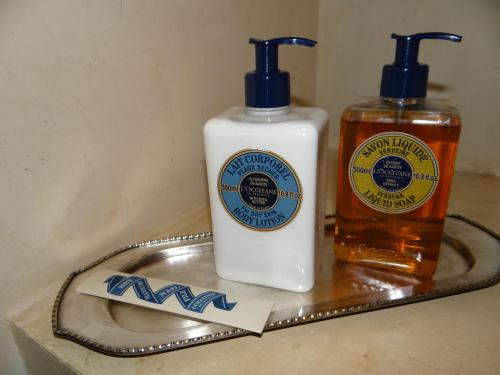 the rooms bed and breakfast