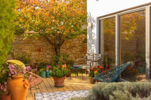 the rooms bed and breakfast