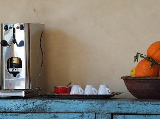 the rooms bed and breakfast