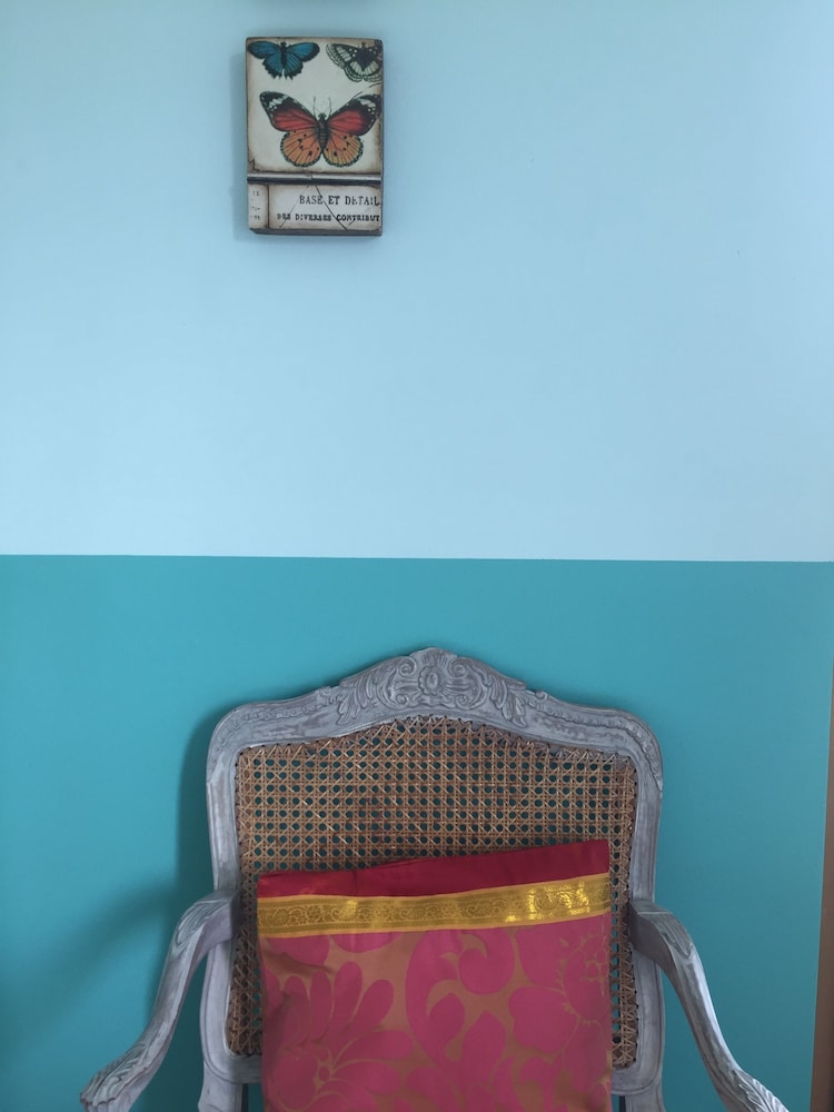 the rooms bed and breakfast