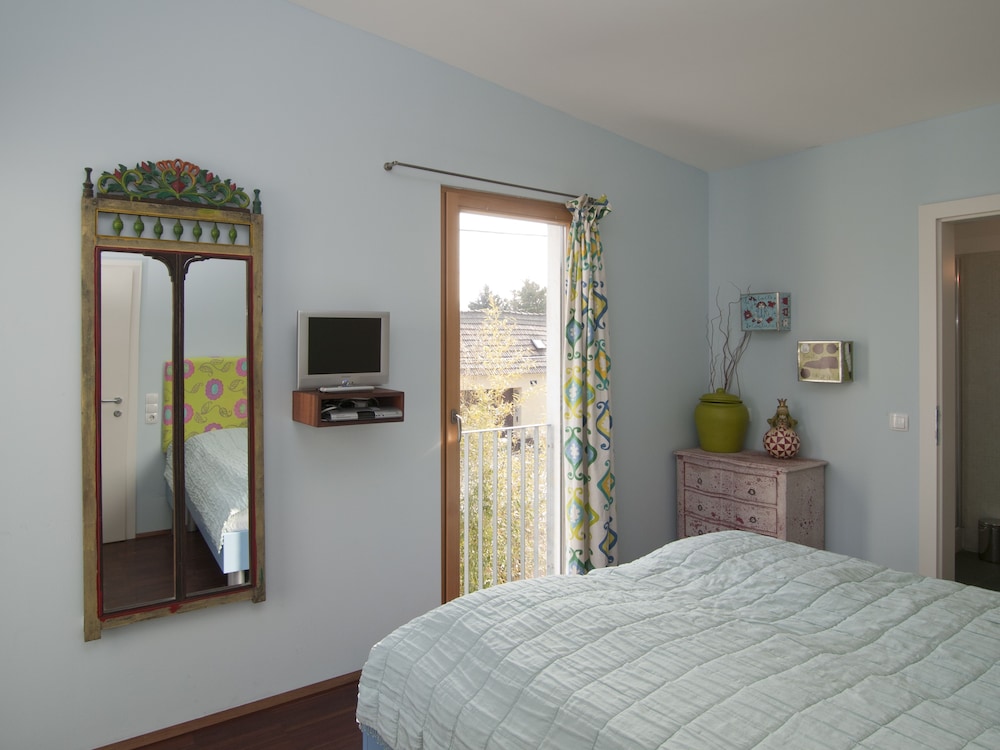 the rooms bed and breakfast