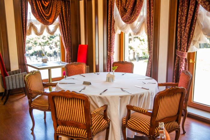 excelsior hotel and spa baku