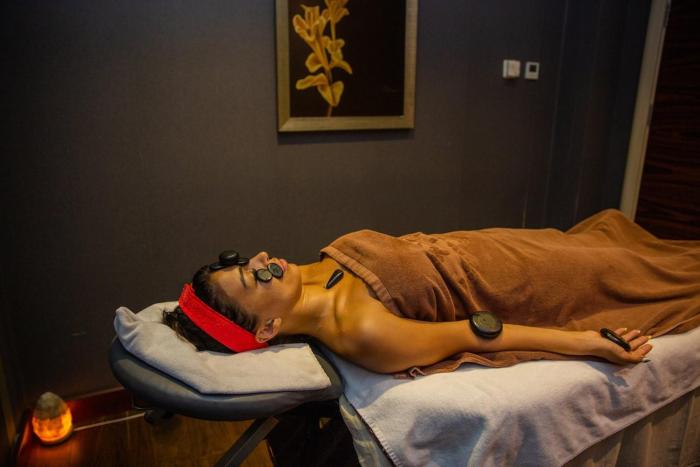 excelsior hotel and spa baku