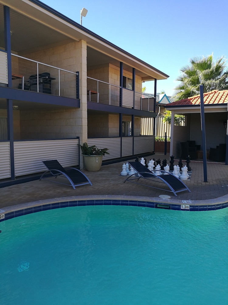 kalbarri edge resort