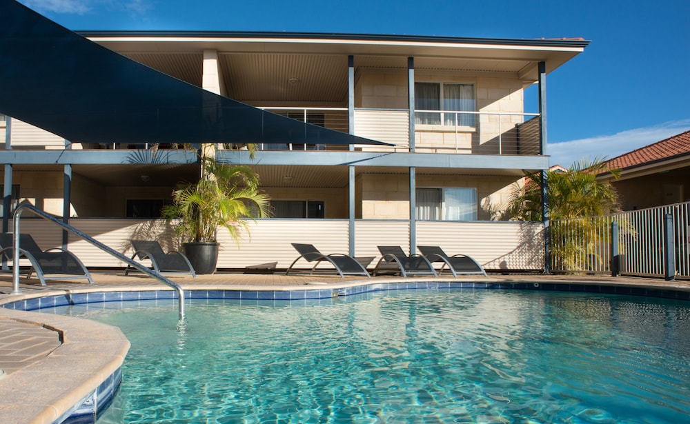 kalbarri edge resort