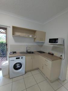 cascade motel in townsville