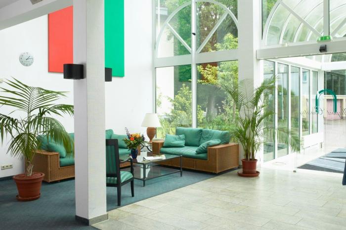 frankfurt airport eastern country hotel