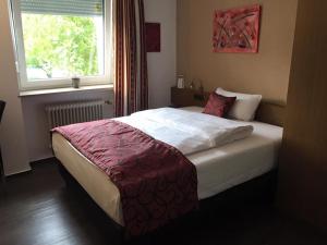 ottos parkhotel saarlouis