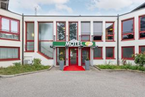 Hotel Baden-Baden,Iffezheim>>Baden-Baden,3 star