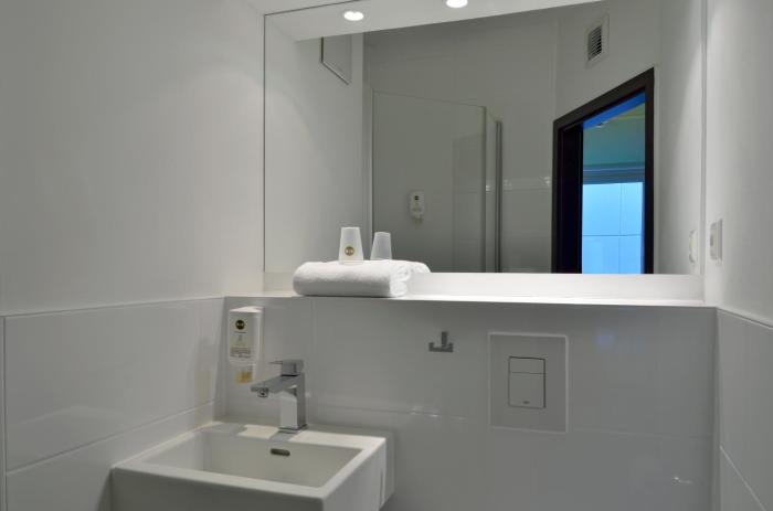 bandb hotel koln airport