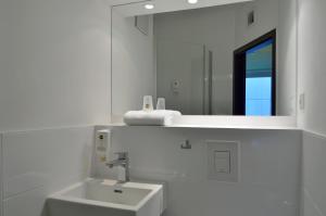 bandb hotel koln airport