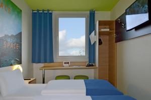 bandb hotel koln airport