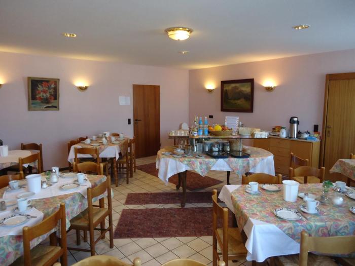 enjoyhotel garni korntal