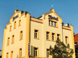 Hotel Am Bayrischen Platz,Markkleeberg>>Leipzig,2 star