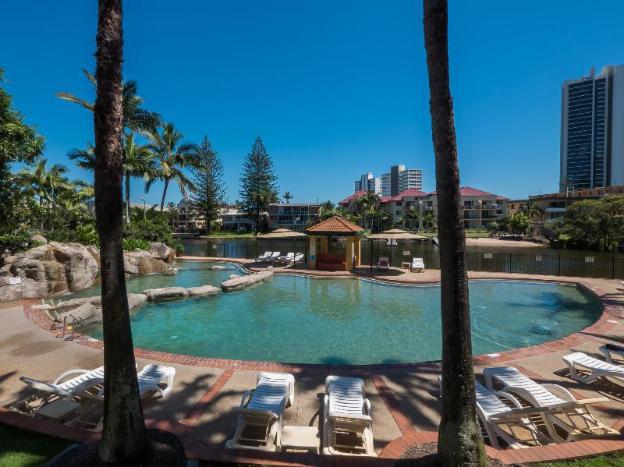 paradise island resort