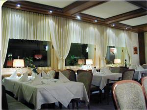 hotel adler