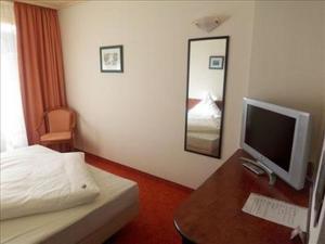 hotel alpha