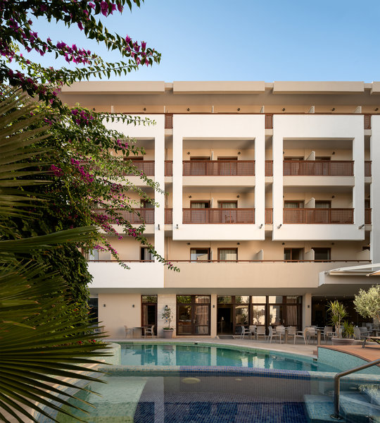 hotel ideon
