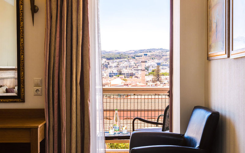 hotel ideon