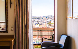 hotel ideon