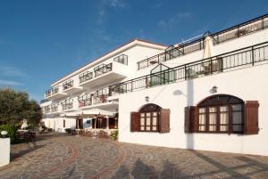ikaros star hotel
