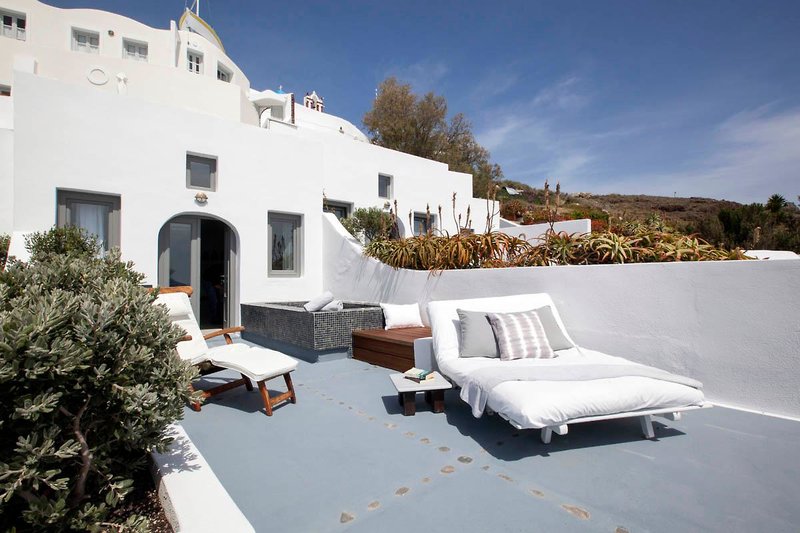 ikies santorini