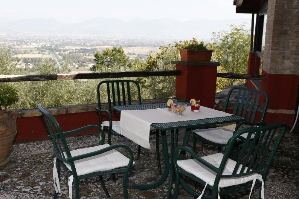Il Poggio Dei Pettirossi,Bevagna>>Assisi,3 star