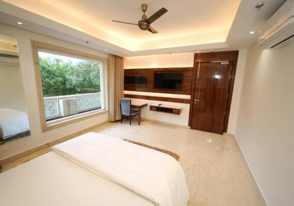 sukhsaroj hotel and resorts