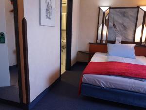 Main Hotel Eckert,Giebelstadt>>Erlabrunn,3 star