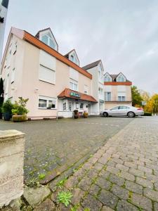 Hotel Esmer,Lollar>>Giessen,3 star