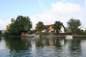 Fischerstuberl,Gaishofen>>Deggendorf,3 star