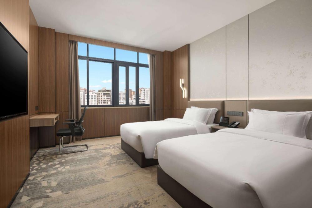 days inn by wyndham zhanjiang economic development zone