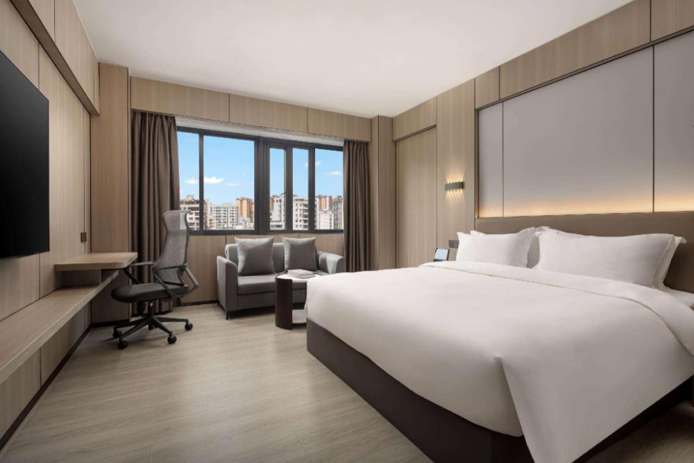 days inn by wyndham zhanjiang economic development zone