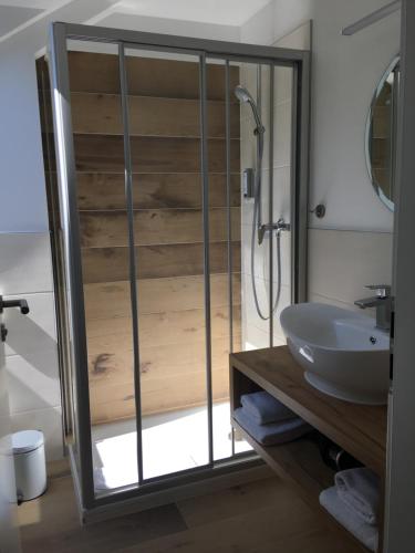 Hotel Haus Am See,Karlsruhe>>Baden-Baden,3 star