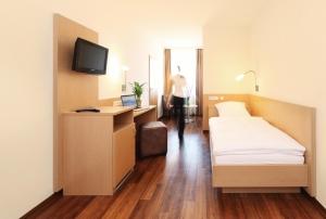 Hotel Imperial Dusseldorf, Sure Collection By Bw,Düsseldorf>>Dusseldorf,4 star