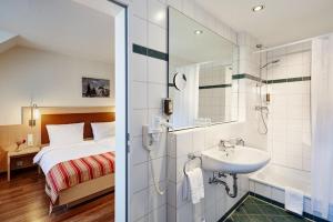 hotel imperial dusseldorf sure collection by bw