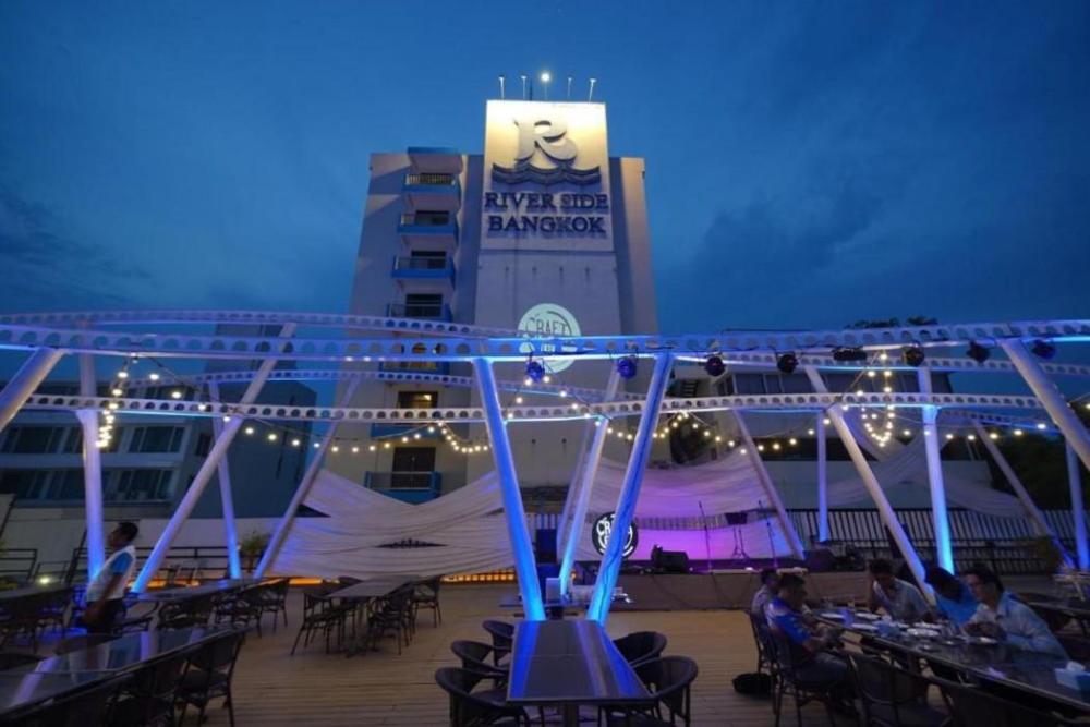 riverside bangkok hotel