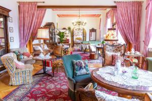 Tante Alma's Hotel Lasthaus Am Ring,Cologne>>Altstadt-Nord,3 star